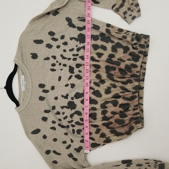 Leopard crop top, size S - Picture 10 of 12